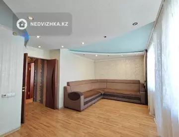 4-комнатная квартира, этаж 7 из 9, 80 м²