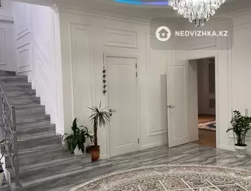 6-комнатный дом, 10 соток, 965 м²