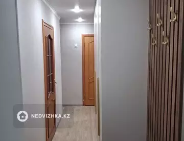 2-комнатная квартира, этаж 3 из 5, 65 м²