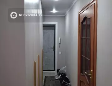 2-комнатная квартира, этаж 3 из 5, 65 м²
