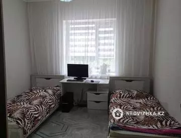 4-комнатная квартира, этаж 2 из 5, 110 м², На длительный срок