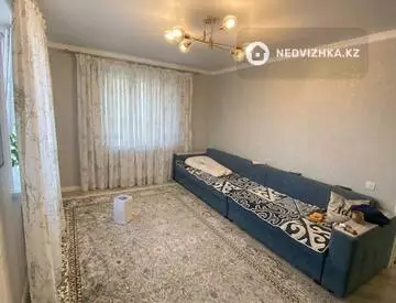 1-комнатная квартира, этаж 1 из 12, 43 м²