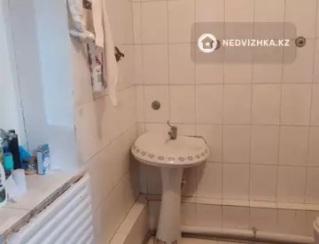 7-комнатный дом, 7.5 соток, 100 м²
