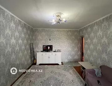 3-комнатная квартира, этаж 3 из 3, 75 м²