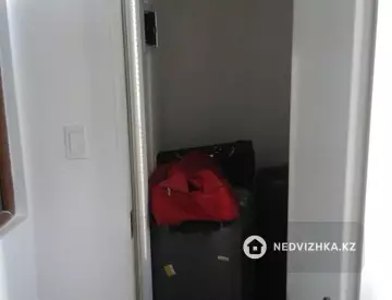 4-комнатная квартира, этаж 10 из 22, 177 м²