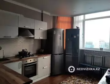 2-комнатная квартира, этаж 9 из 9, 58 м²