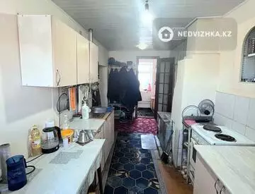 2-комнатный дом, 8 соток, 42 м²
