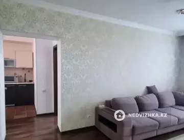 2-комнатная квартира, этаж 14 из 17, 50 м², На длительный срок