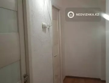 2-комнатная квартира, этаж 3 из 3, 64 м²