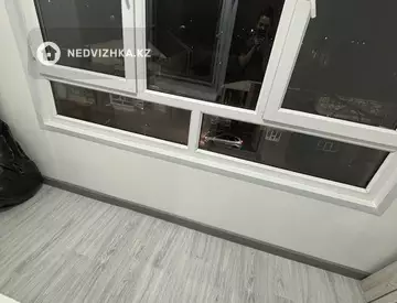 1-комнатная квартира, этаж 4 из 5, 32 м²