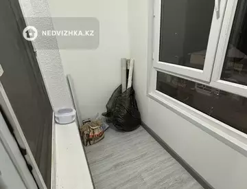 1-комнатная квартира, этаж 4 из 5, 32 м²