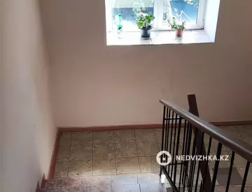 3-комнатная квартира, этаж 4 из 6, 134 м²