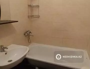 2-комнатная квартира, этаж 9 из 10, 54 м², На длительный срок