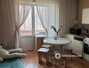2-комнатная квартира, этаж 6 из 10, 80 м²