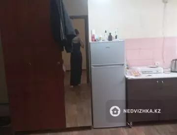 1-комнатная квартира, этаж 2 из 2, 40 м², На длительный срок