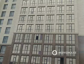 1-комнатная квартира, этаж 2 из 12, 38 м²