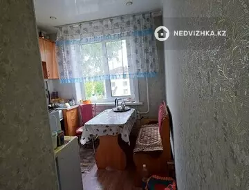 3-комнатная квартира, этаж 3 из 5, 50 м²