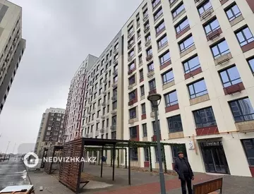 1-комнатная квартира, этаж 3 из 9, 50 м²