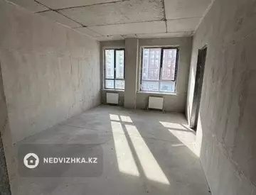 1-комнатная квартира, этаж 3 из 9, 50 м²