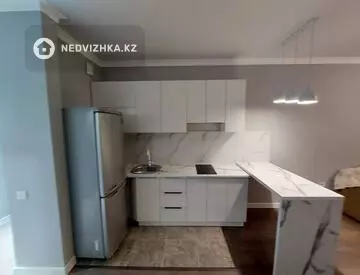 1-комнатная квартира, этаж 8 из 10, 35 м²