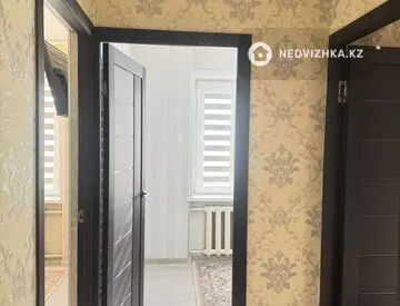 3-комнатная квартира, этаж 4 из 5, 57 м²