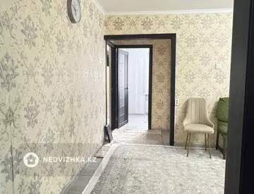 3-комнатная квартира, этаж 4 из 5, 57 м²