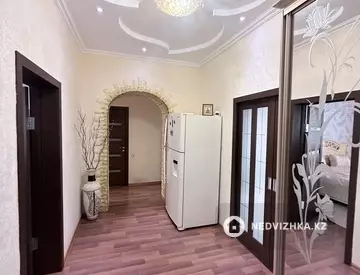 3-комнатная квартира, этаж 3 из 3, 86 м²