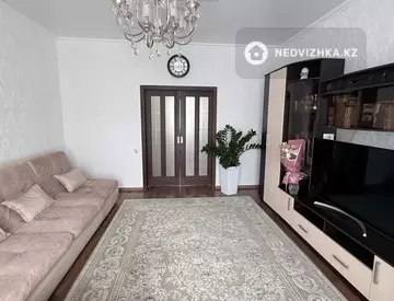 3-комнатная квартира, этаж 3 из 3, 86 м²