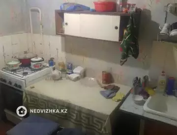 1-комнатная квартира, этаж 4 из 4, 32 м², На длительный срок