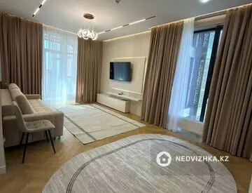 2-комнатная квартира, этаж 8 из 9, 65 м², На длительный срок