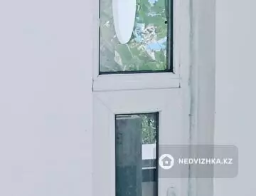 2-комнатная квартира, этаж 1 из 9, 40 м²