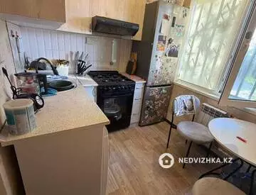 3-комнатная квартира, этаж 1 из 5, 61 м²