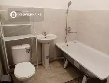 2-комнатная квартира, этаж 2 из 5, 47 м², На длительный срок
