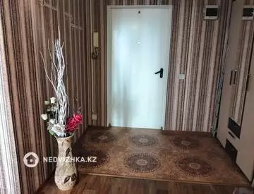 2-комнатная квартира, этаж 6 из 12, 60 м²