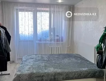 2-комнатная квартира, этаж 4 из 5, 57 м²