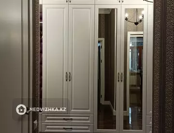 1-комнатная квартира, этаж 5 из 12, 54 м²
