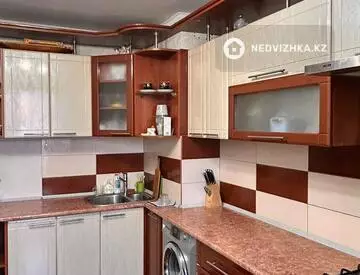 3-комнатная квартира, этаж 5 из 5, 65 м²