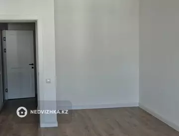 1-комнатная квартира, этаж 4 из 5, 56 м²