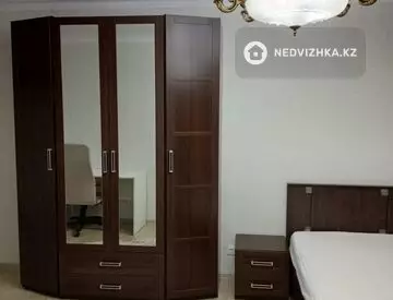 1-комнатная квартира, этаж 4 из 23, 42 м²
