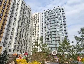 1-комнатная квартира, этаж 15 из 16, 42 м²