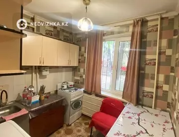 1-комнатная квартира, этаж 1 из 5, 30 м²