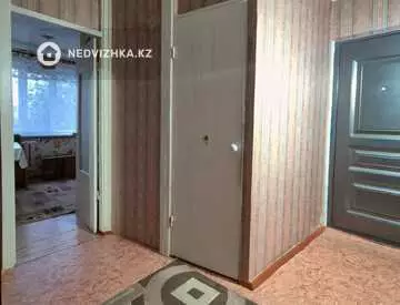 1-комнатная квартира, этаж 4 из 9, 35 м²