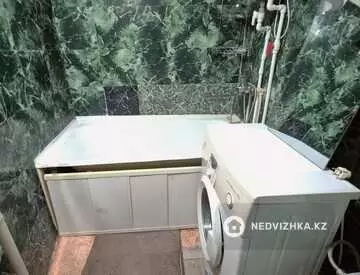 1-комнатная квартира, этаж 4 из 9, 35 м²