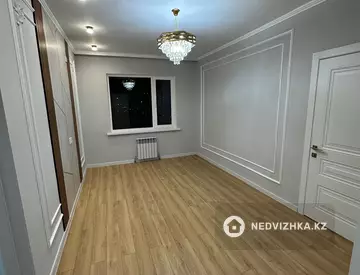 2-комнатная квартира, этаж 8 из 9, 48 м²