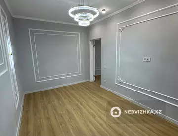 2-комнатная квартира, этаж 8 из 9, 48 м²