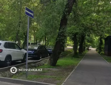 1-комнатная квартира, этаж 2 из 4, 30 м²