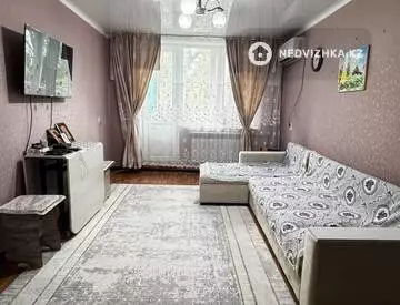 2-комнатная квартира, этаж 4 из 5, 45 м²