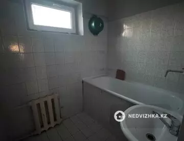 3-комнатная квартира, этаж 5 из 5, 78 м², На длительный срок