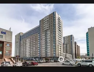 1-комнатная квартира, этаж 2 из 18, 31 м²