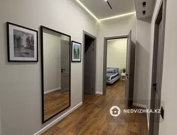 3-комнатная квартира, этаж 9 из 10, 85 м²